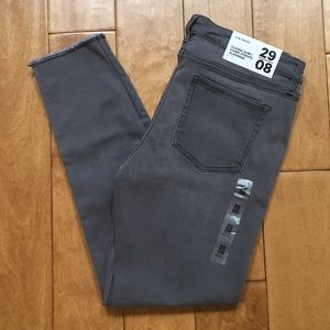 Joe Fresh Frayed Hem Slim Jeans Gray size 29/8